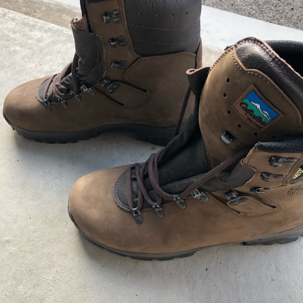 Cabela's Brown Leather Hiking Boots
